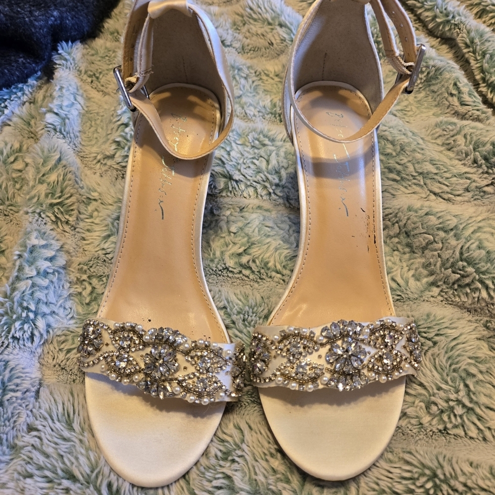 Betsy Jonhson Elegant Heels